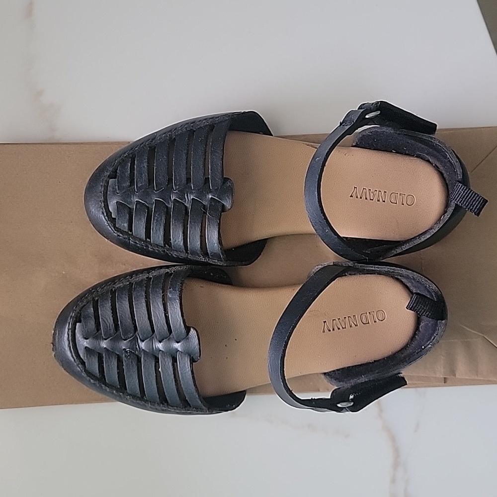 Old Navy sandals
